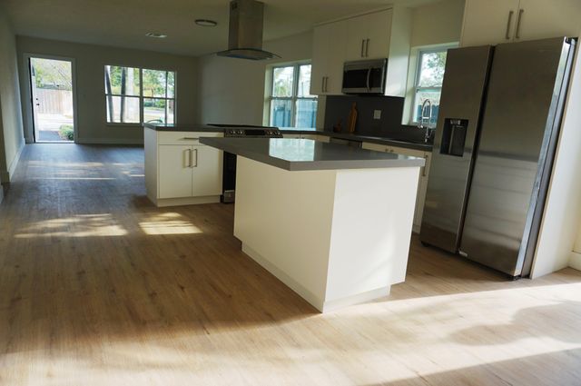 1498 NE 38th Street, Oakland Park, FL 33334