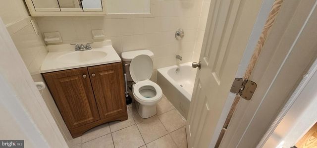 2548 OSWEGO AVE, Baltimore, MD 21215