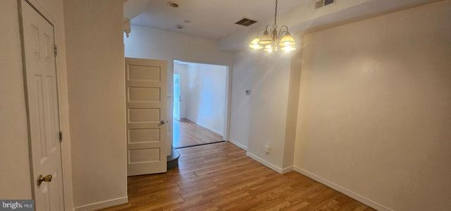 2548 OSWEGO AVE, Baltimore, MD 21215