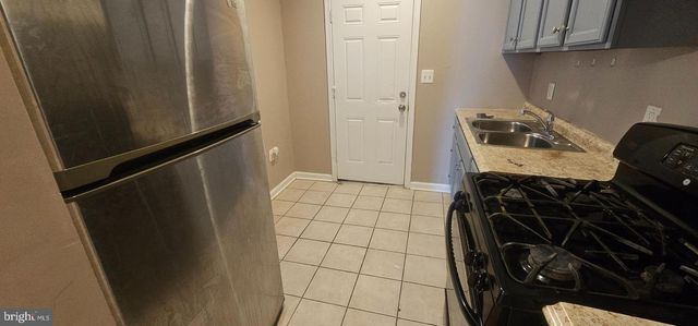 2548 OSWEGO AVE, Baltimore, MD 21215