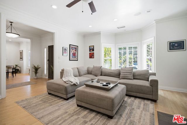 4309 Kraft Avenue, Studio City, CA 91604