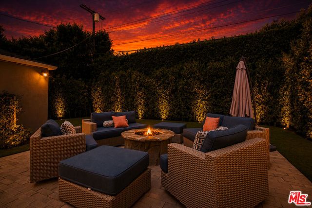 4309 Kraft Avenue, Studio City, CA 91604