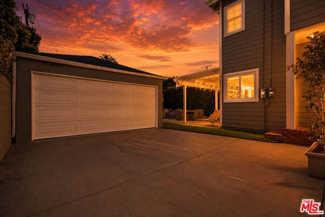 4309 Kraft Avenue, Studio City, CA 91604