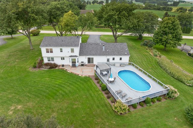 15N133 Shirewood Farm Road, Hampshire, IL 60140