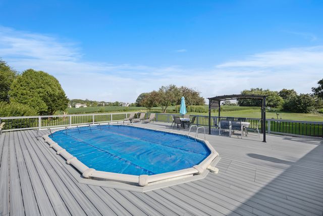 15N133 Shirewood Farm Road, Hampshire, IL 60140