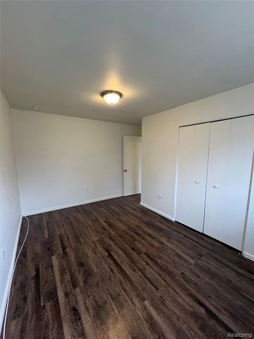 11409 Westpoint Street, Taylor, MI 48180