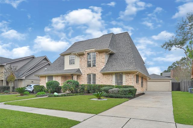 2618 Valley Field Drive, Sugar Land, TX 77479