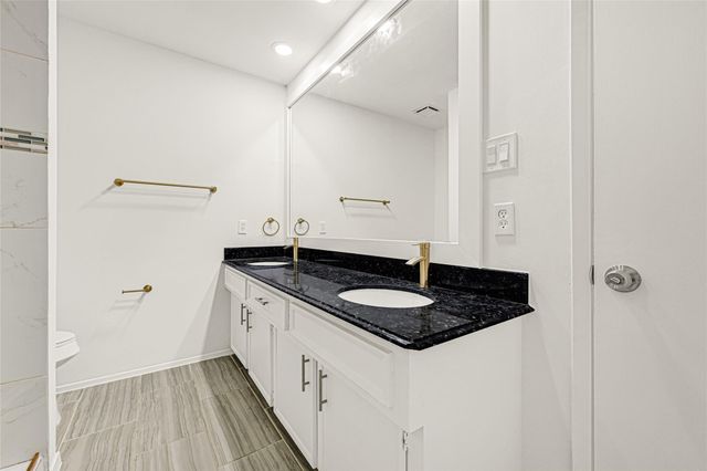 2618 Valley Field Drive, Sugar Land, TX 77479