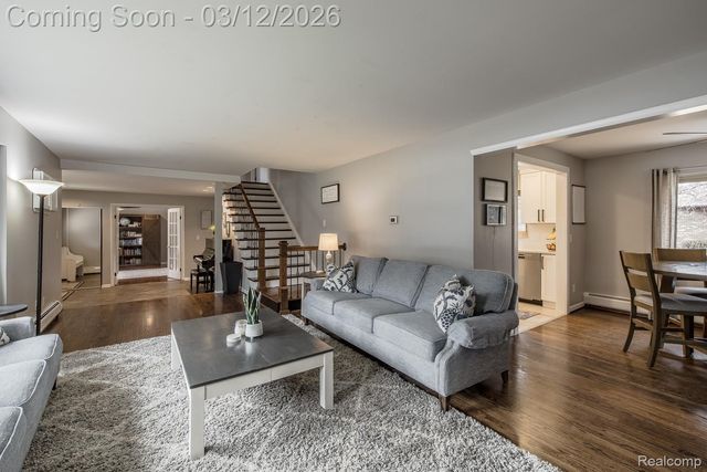 60301 Mound Road, Washington Township, MI 48094