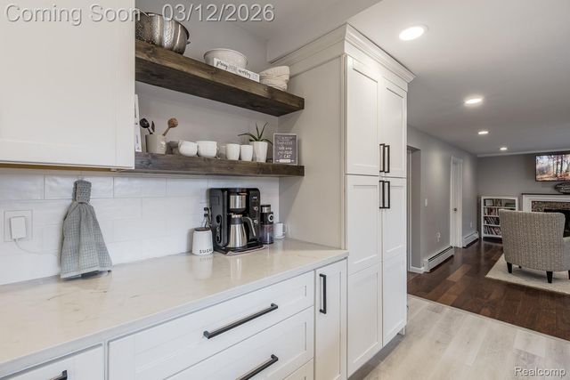 60301 Mound Road, Washington Township, MI 48094