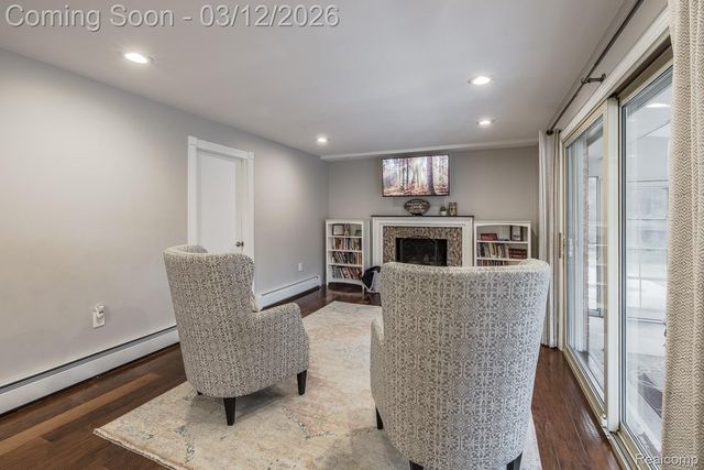 60301 Mound Road, Washington Township, MI 48094