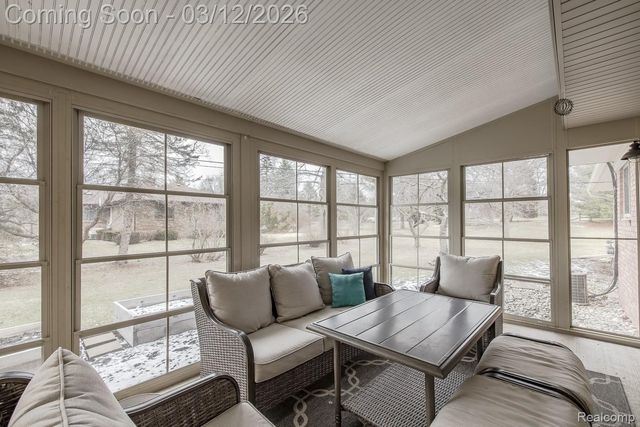 60301 Mound Road, Washington Township, MI 48094