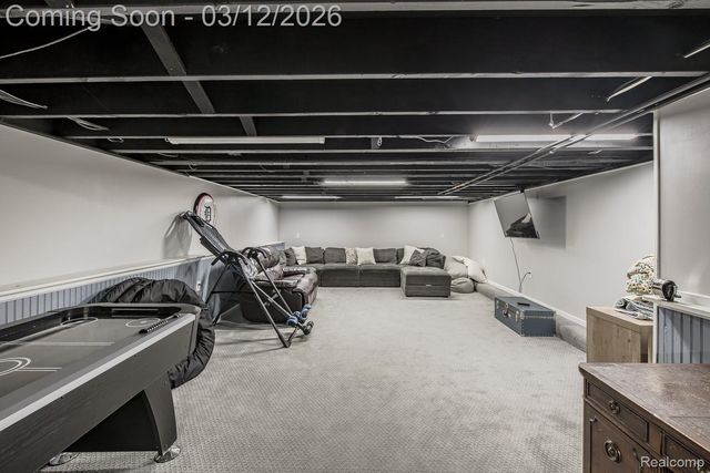 60301 Mound Road, Washington Township, MI 48094