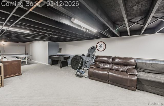 60301 Mound Road, Washington Township, MI 48094