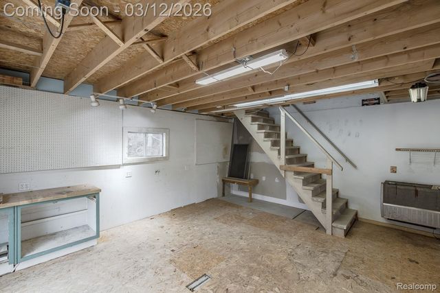 60301 Mound Road, Washington Township, MI 48094