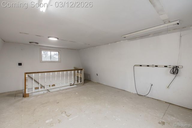 60301 Mound Road, Washington Township, MI 48094