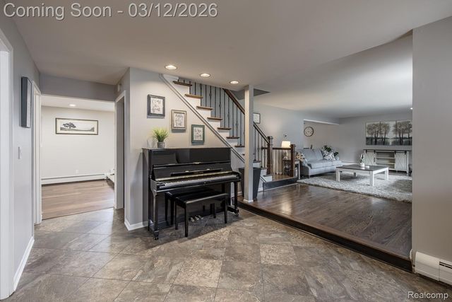 60301 Mound Road, Washington Township, MI 48094