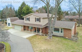60301 Mound Road, Washington Township, MI 48094