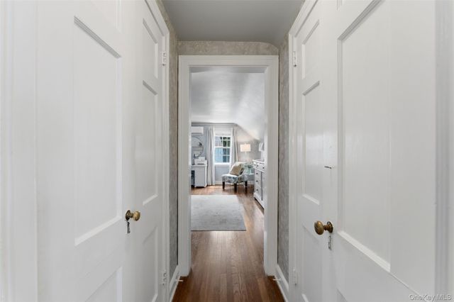 30 Birchbrook Road, Bronxville, NY 10708
