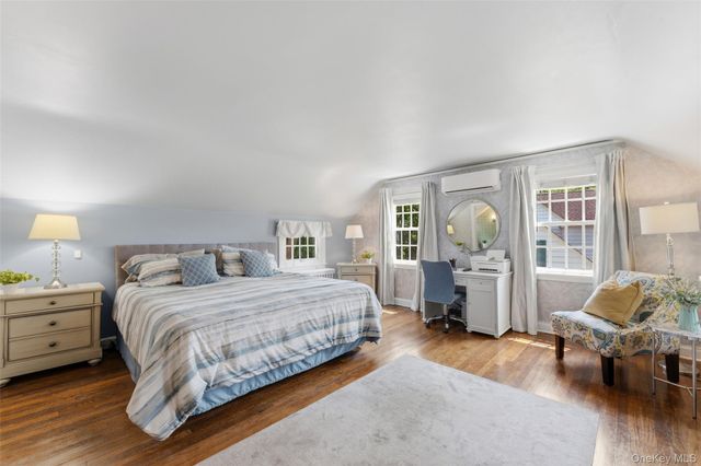 30 Birchbrook Road, Bronxville, NY 10708