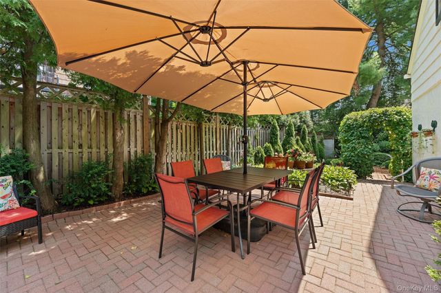 30 Birchbrook Road, Bronxville, NY 10708