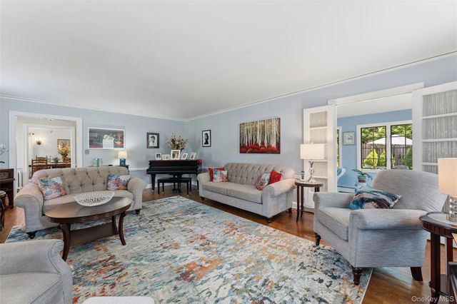 30 Birchbrook Road, Bronxville, NY 10708