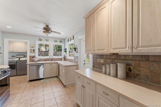 30 Birchbrook Road, Bronxville, NY 10708