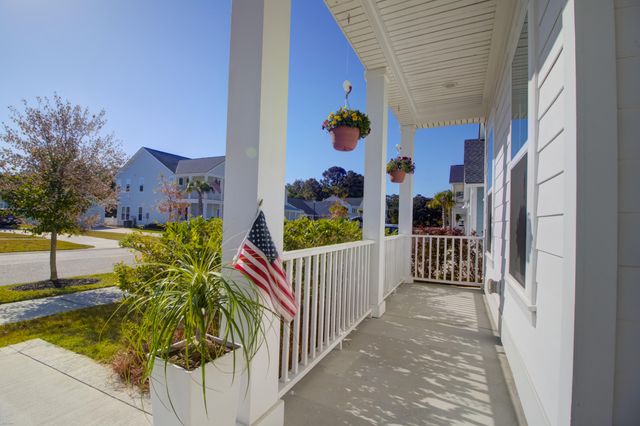 2342 Lenwick Hall Lane, Johns Island, SC 29455