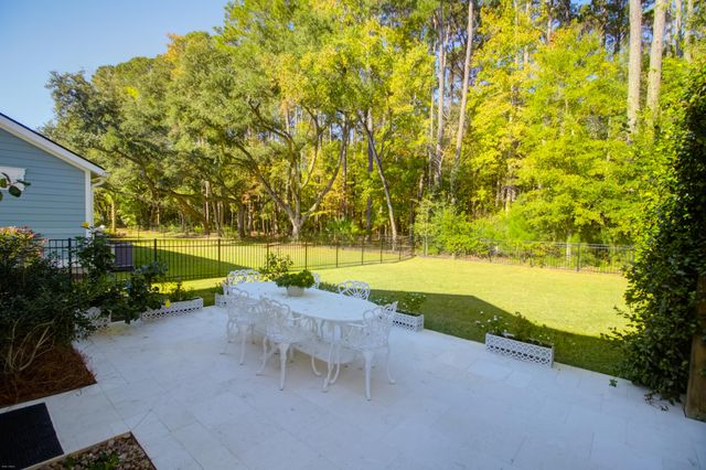 2342 Lenwick Hall Lane, Johns Island, SC 29455