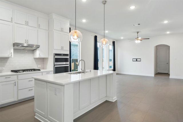 8211 Agarito Way, Dallas, TX 75252