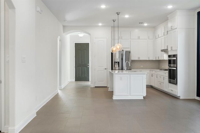 8211 Agarito Way, Dallas, TX 75252