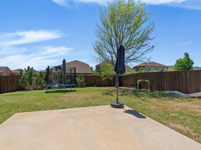 431 Paddock Lane, Celina, TX 75009