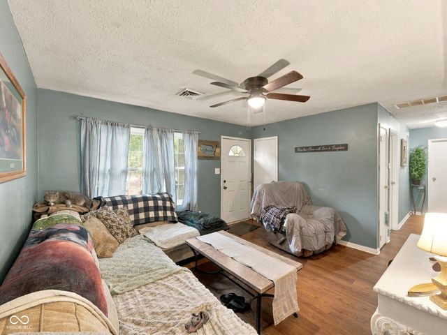 4214 Phoenix Drive, Indianapolis, IN 46241