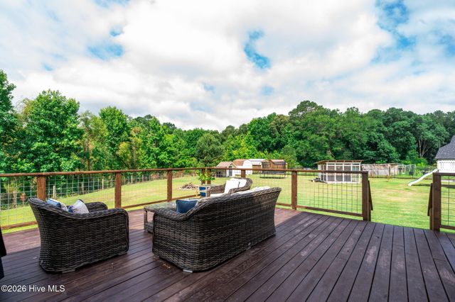 525 Daylily Court, Carthage, NC 28327