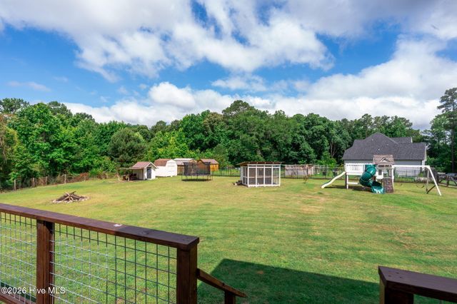 525 Daylily Court, Carthage, NC 28327
