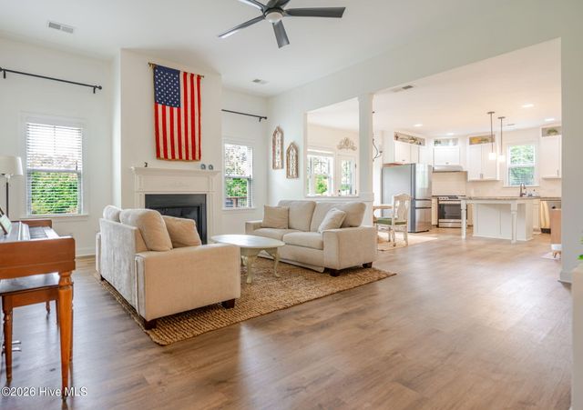 525 Daylily Court, Carthage, NC 28327