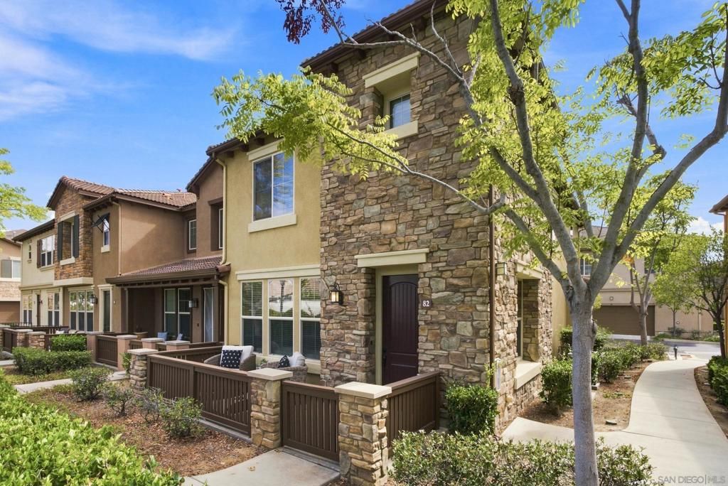 10782 New Grove Trail 82, San Diego, CA 92130 — photo 3