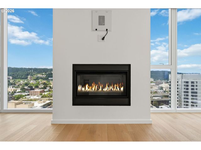 1075 Nw NORTHRUP St 2312, Portland, OR 97209