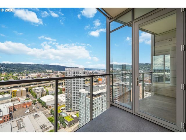 1075 Nw NORTHRUP St 2312, Portland, OR 97209