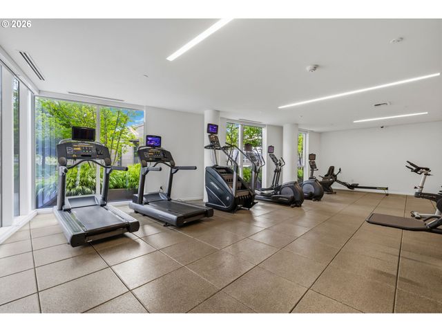 1075 Nw NORTHRUP St 2312, Portland, OR 97209