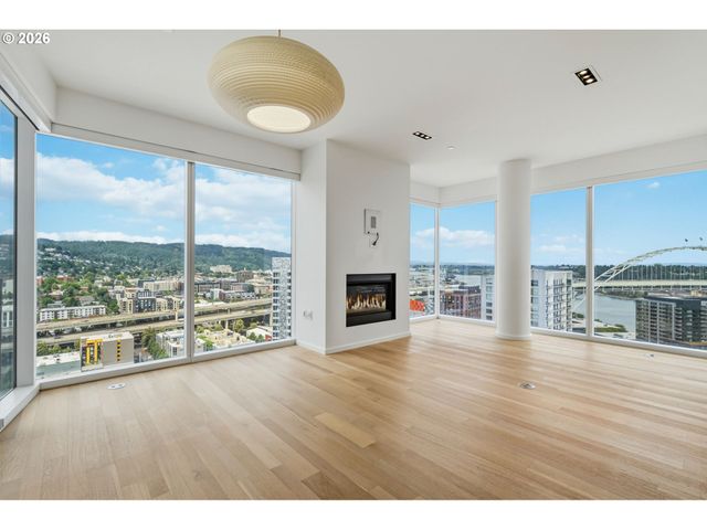 1075 Nw NORTHRUP St 2312, Portland, OR 97209