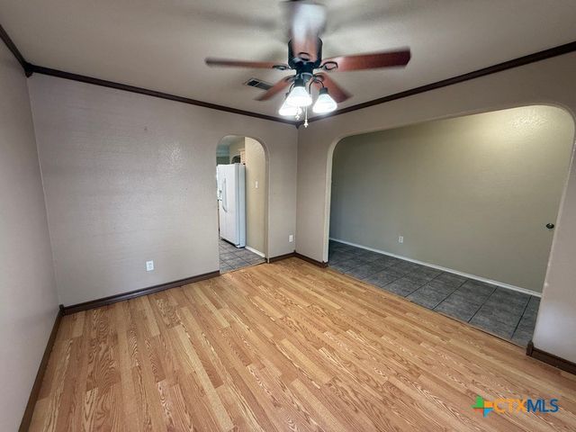 4403 Oak Vista Circle, Killeen, TX 76542