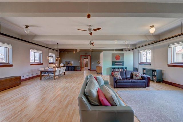 422 W Madison Street, Waterloo, WI 53594