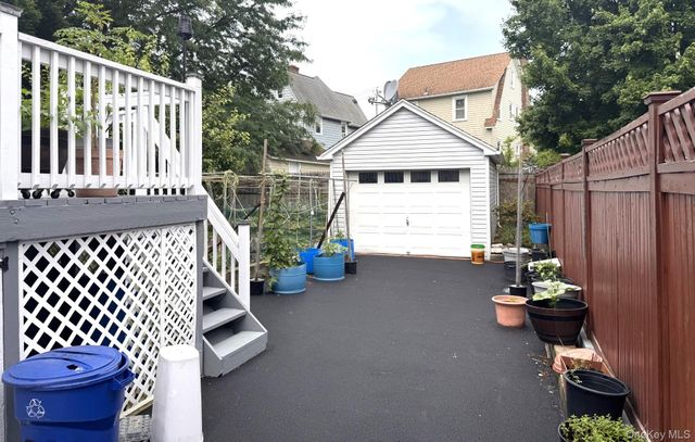 36 Earle Place, New Rochelle, NY 10801