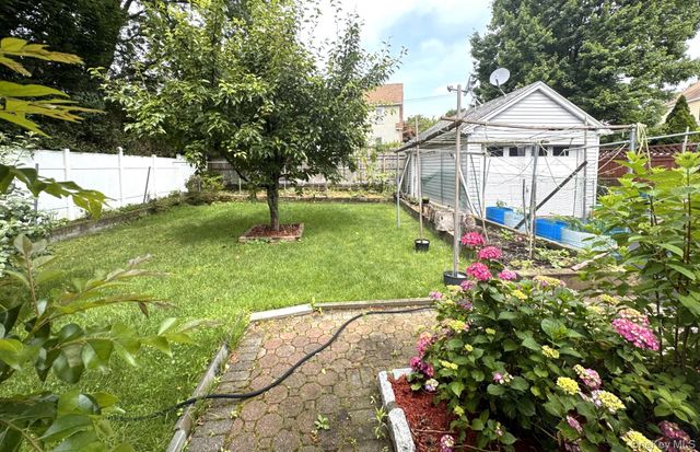 36 Earle Place, New Rochelle, NY 10801