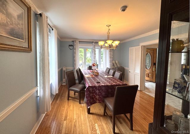 36 Earle Place, New Rochelle, NY 10801
