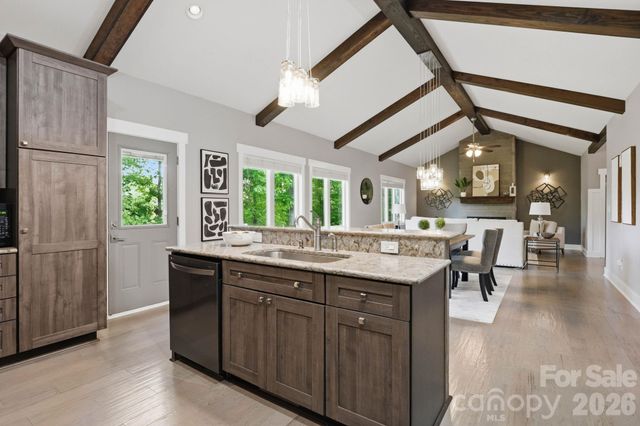 113 Jami-wind Court, Mooresville, NC 28115