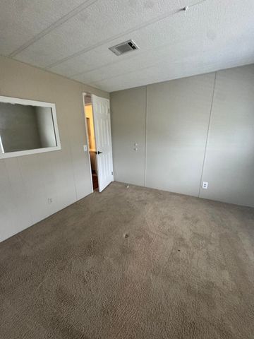 6 Grande Camino Court, Fort Pierce, FL 34951