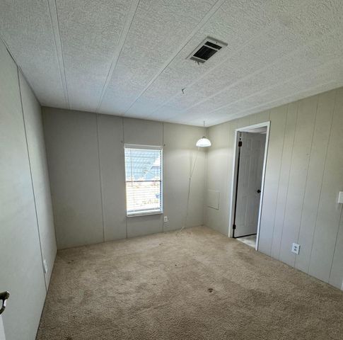 6 Grande Camino Court, Fort Pierce, FL 34951