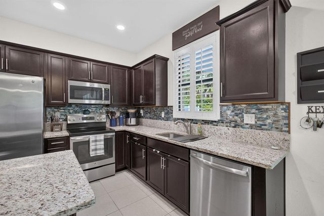 6026 Night Heron Court, Greenacres, FL 33415